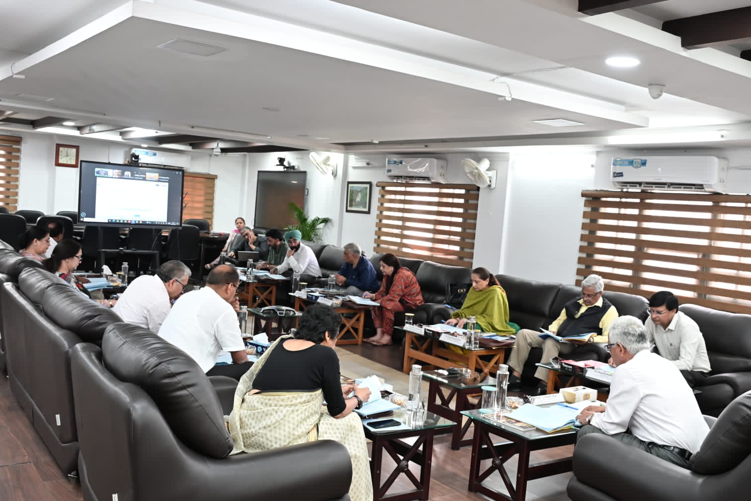 JU Syndicate approves major NEP reforms, new academic initiatives