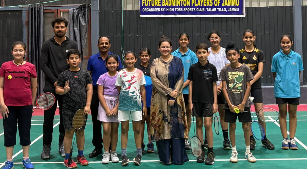 Gopesh enters U-17 boys Badminton final 