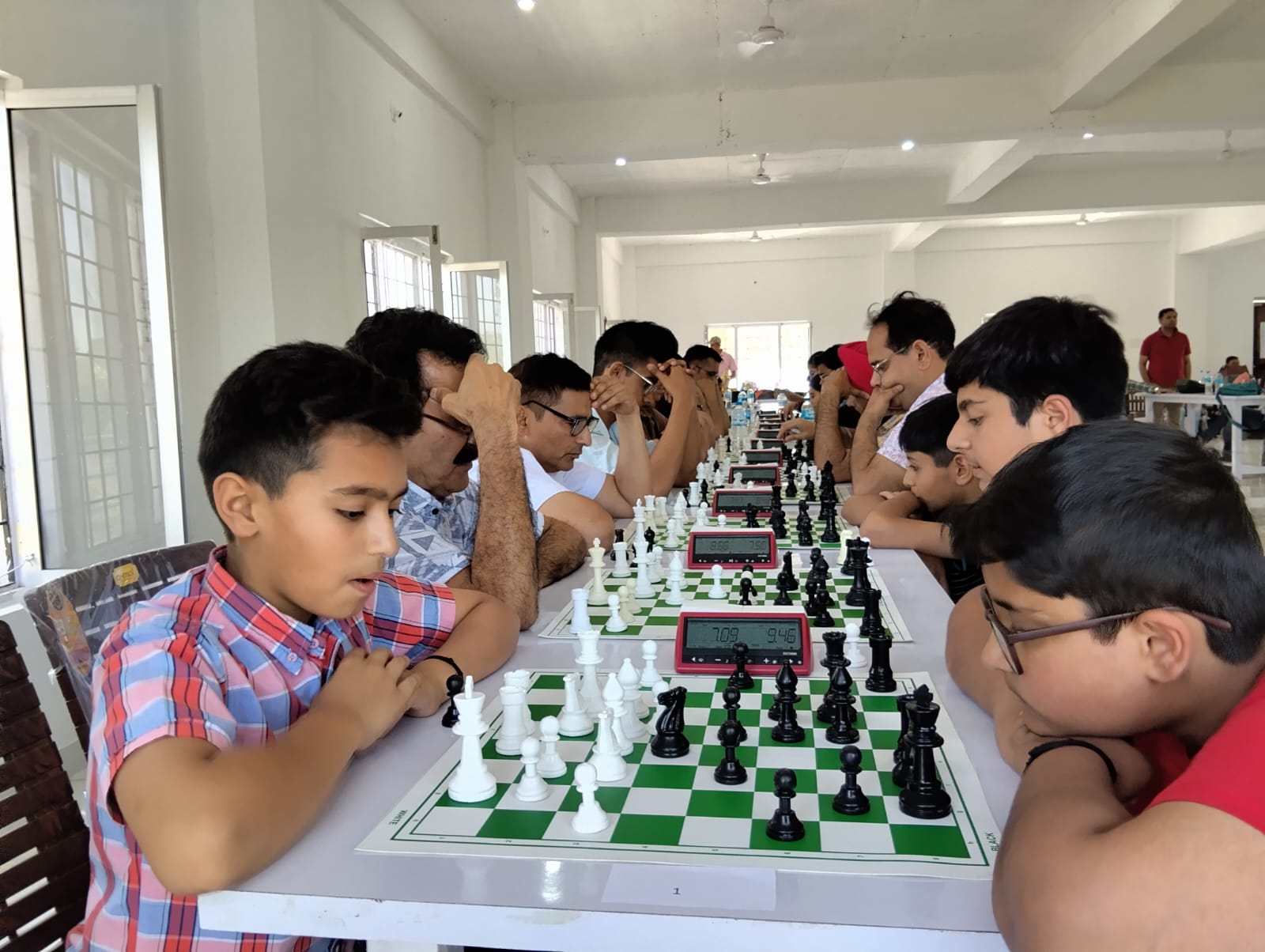 Paras wins La-Veeraz Cup Chess Fiesta